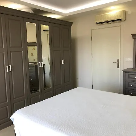 아파트 Luxury Duplex With Garden
