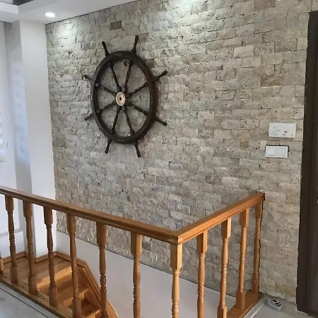 아파트 Luxury Duplex With Garden *
